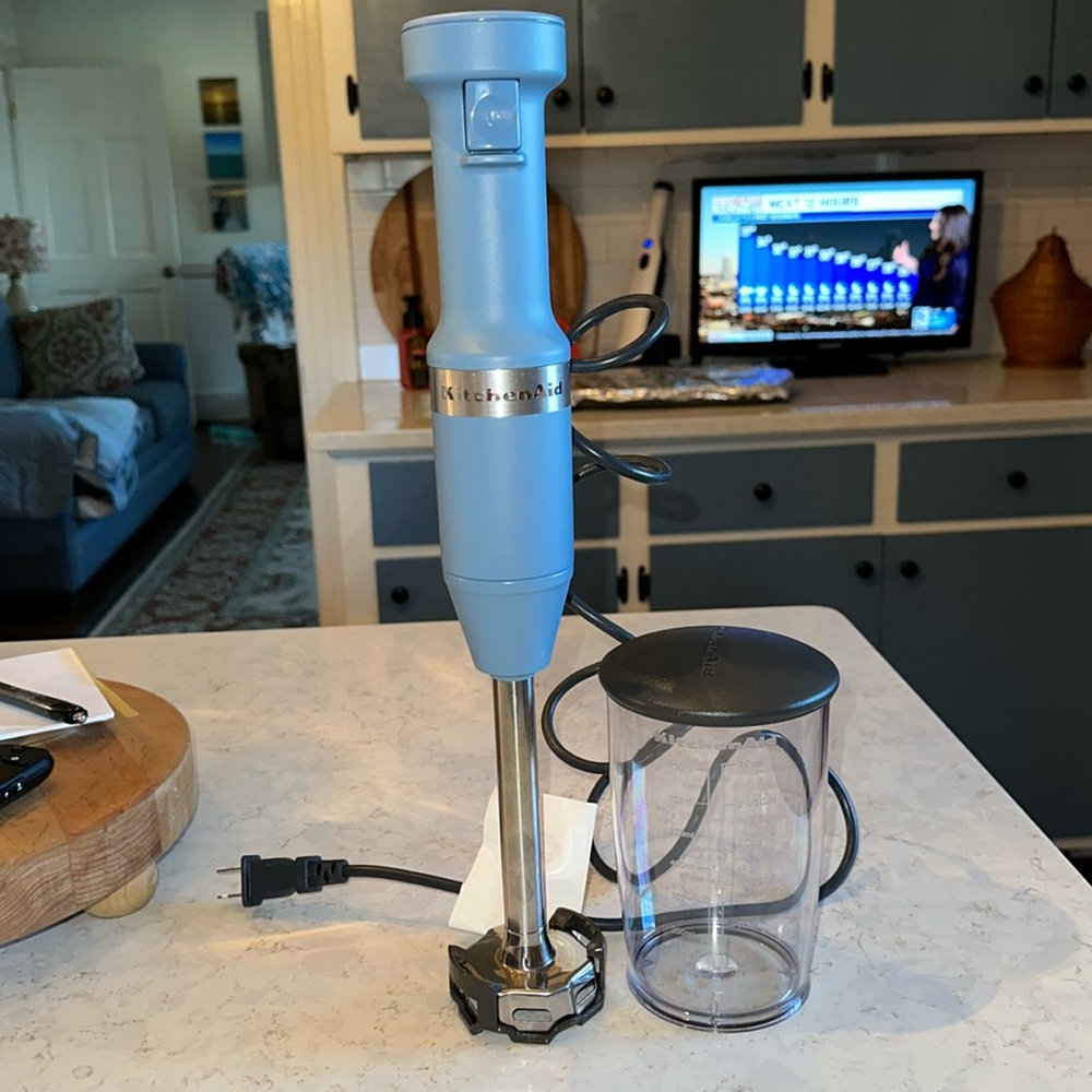 KitchenAid variable speed hand immersion blender in Blue Velvet